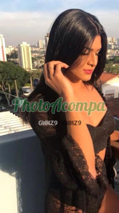Carol Lins, travesti no Butantã (SP)