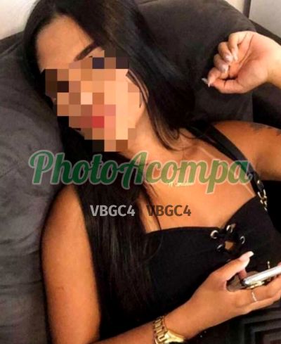 Júlia, acompanhante no Recreio dos Bandeirantes (RJ)