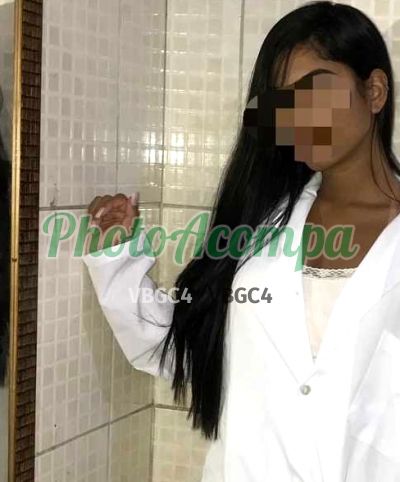Júlia, garota de programa no Recreio dos Bandeirantes (RJ)