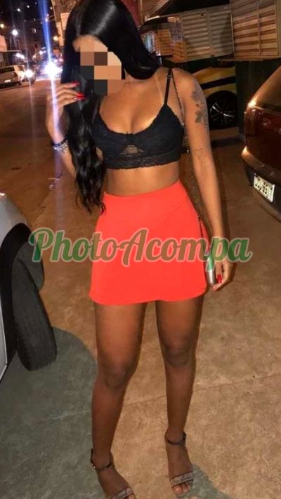 Júlia, escort no Recreio dos Bandeirantes (RJ)