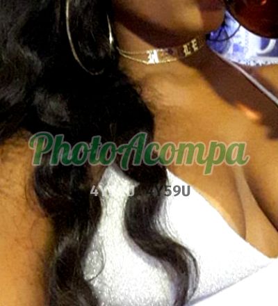 Renata Karen, acompanhante em Copacabana (RJ)