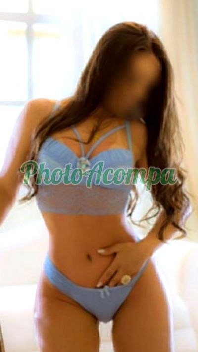Laura, garota de programa em Valparaíso de Goiás