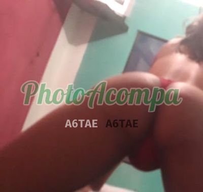 Taís, transex no Centro (SP)