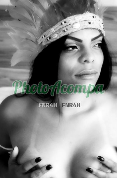 Luíza Sargentelly, garota de programa em Curitiba