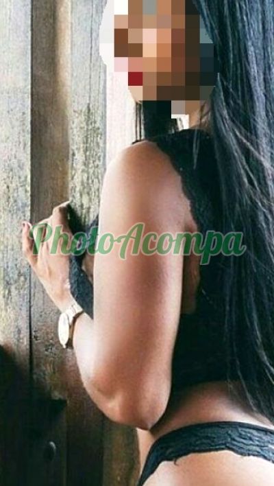 Flávia, acompanhante em Fortaleza