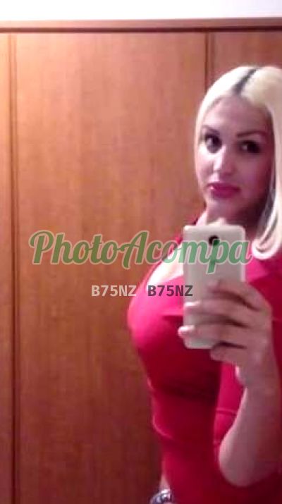 Karina, acompanhante em Curitiba