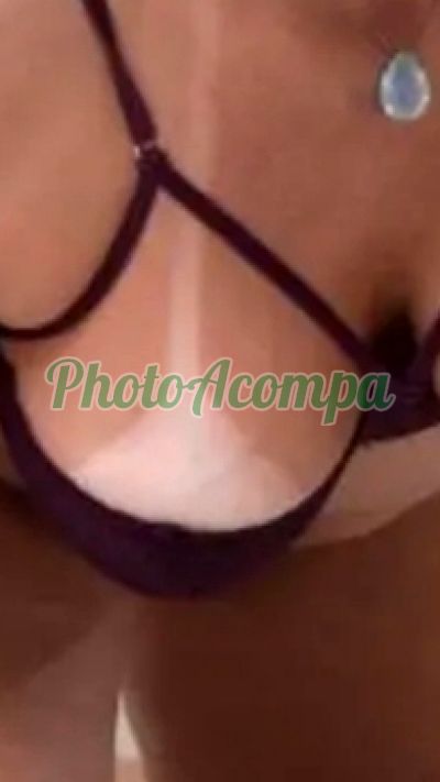 Emanuelle, garota de programa em Bauru