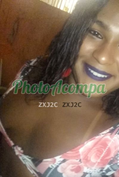 Da cor de jambo, travesti em Bonsucesso (RJ)