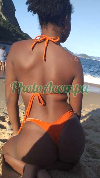 Mel Magalhães, escort em Duque de Caxias