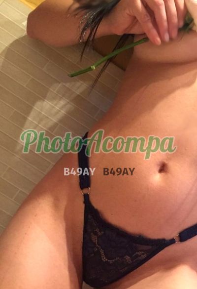 Lanna Franscine, acompanhante em Caraguatatuba