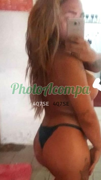 Mel, trans em Meireles (Fortaleza)