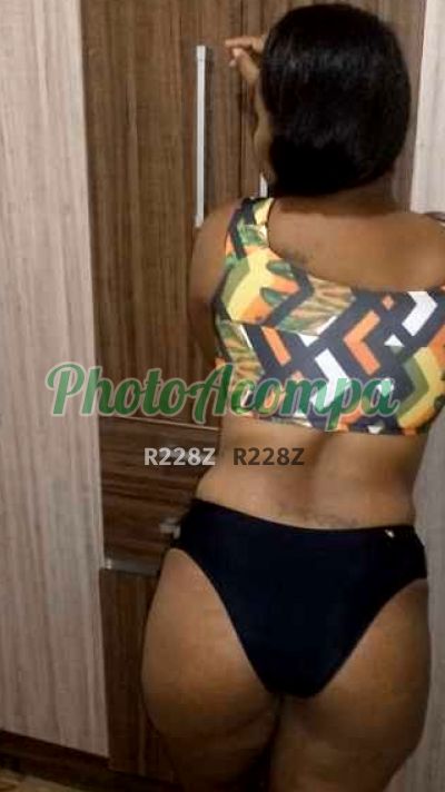 Monique, garota de programa em Campina Grande