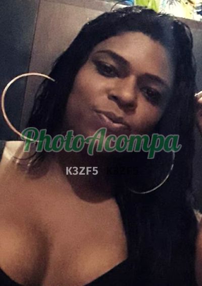 Layla Raphaella, travesti em Salvador