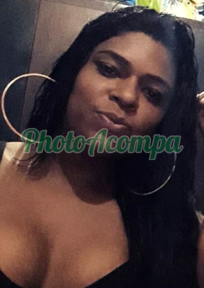 Layla Raphaella, travesti em Salvador