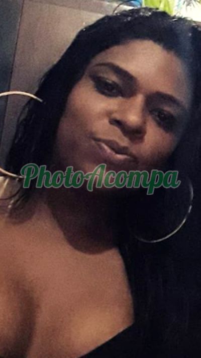 Layla Raphaella, travesti em Salvador