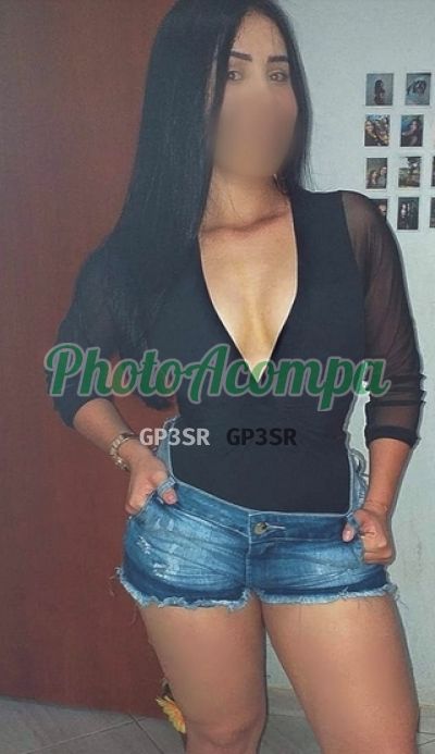 Carol, garota de programa em Copacabana (RJ)