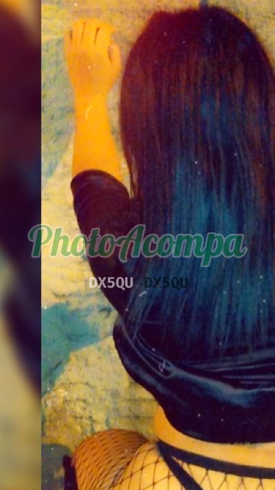 Juliana, transex no Centro (RJ)
