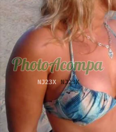 Carol Lara, escort em Santos