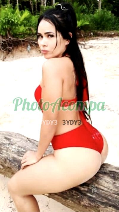 Nely, garota de programa em Copacabana (RJ)