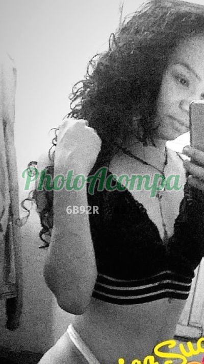 Allexia, travesti na Zona Leste (SP)