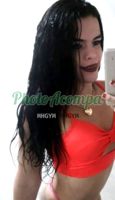 Mikaelly, travesti na Zona Oeste (RJ)