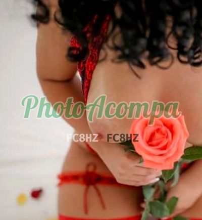 Flor Copa, escort em Copacabana (RJ)