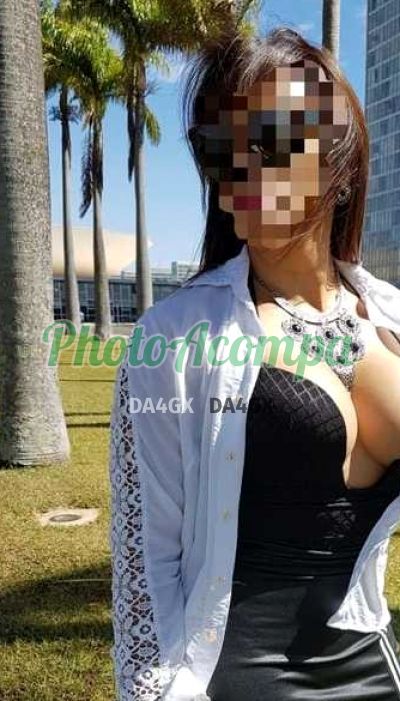 Lina Maia, garota de programa em Brasília
