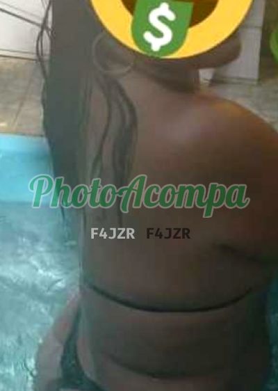 Aline Braga, garota de programa na Zona Sul (RJ)