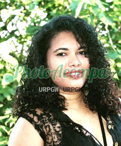 Ivy, acompanhante em Americana