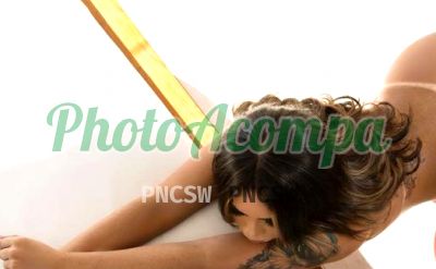Camila Santos, transex em Bela Vista (SP)