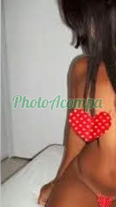 Alana, acompanhante em Cariacica