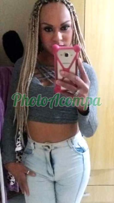 Natállia, transex em Curitiba