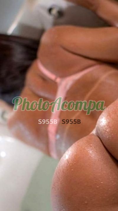 Paola, acompanhante em Brasília