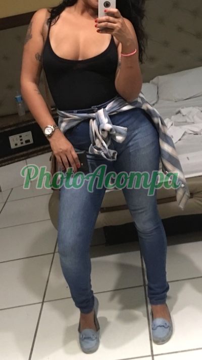 Júlia Gil, escort em Praia Grande