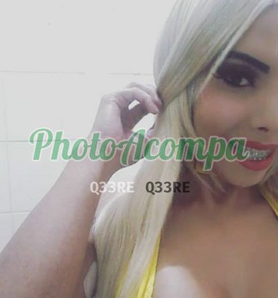 Carla Potyra, transex em Copacabana (RJ)