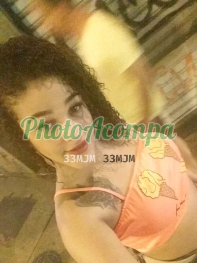 Emily, trans na Lapa (RJ)