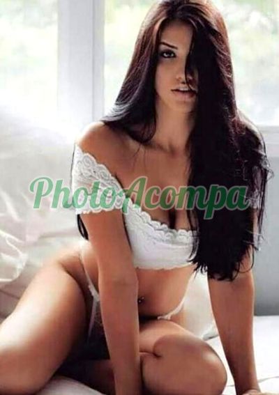 Betina, garota de programa em Copacabana (RJ)
