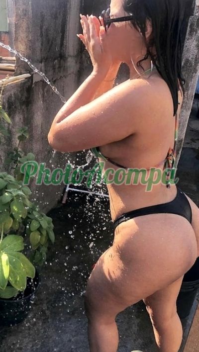 Letícia Alencar, garota de programa em Recife