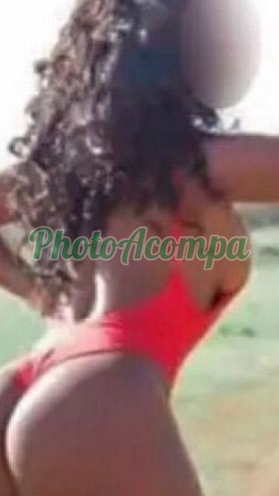Iza Martins, garota de programa em Campinas