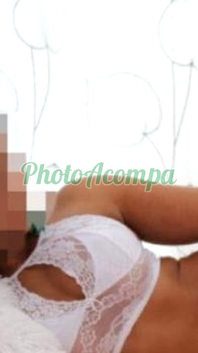 Júlia, garota de programa na Barra da Tijuca (RJ)
