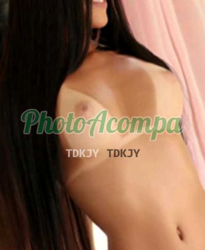 Júlia, acompanhante em Bauru