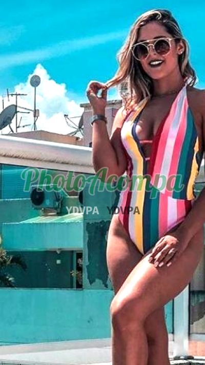 Renata, garota de programa em Copacabana (RJ)