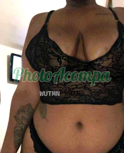 Júlia, garota de programa em Carapicuíba