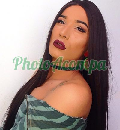 Brenda Gomes, travesti em São Vicente