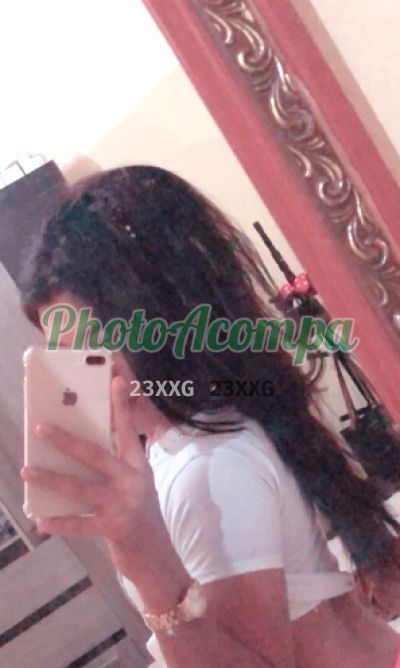Larissa, travesti em Fortaleza