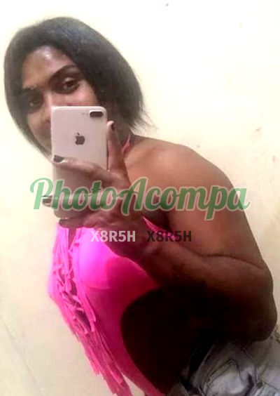 Rebeca, travesti em São Paulo