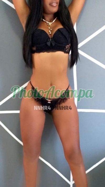 Clara, garota de programa em Piatã (Salvador)