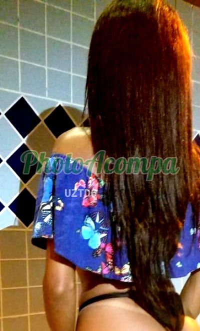 Letícia, acompanhante em João Pessoa