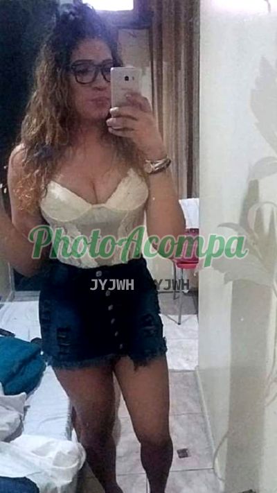 Natacha Galvante, transex no Centro (RJ)