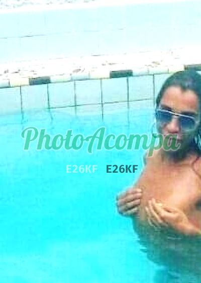 Jhully Souza, travesti na Zona Oeste (RJ)